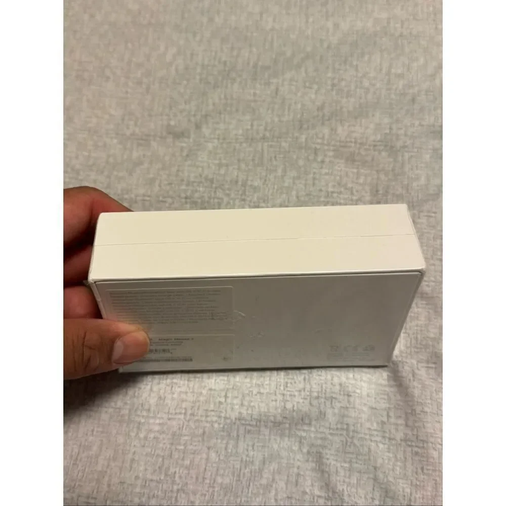 Apple Bluetooth Wireless Laser Magic Mouse A1657 USBC NEW